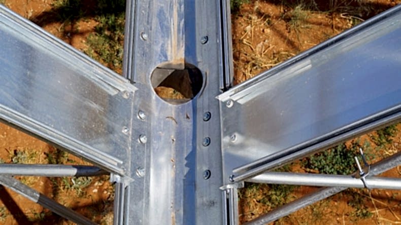 Damlama ,Yağmurlama  ve Toprak Yüzeyinde Yağmurlama, Üstten Yağmurlama Sistemi